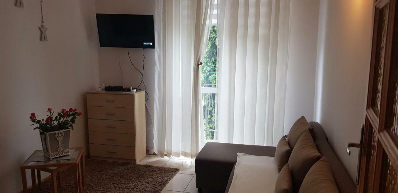 Apartament Aga2 オシフィエンチム エクステリア 写真